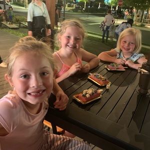 Meet your Posher, Adam